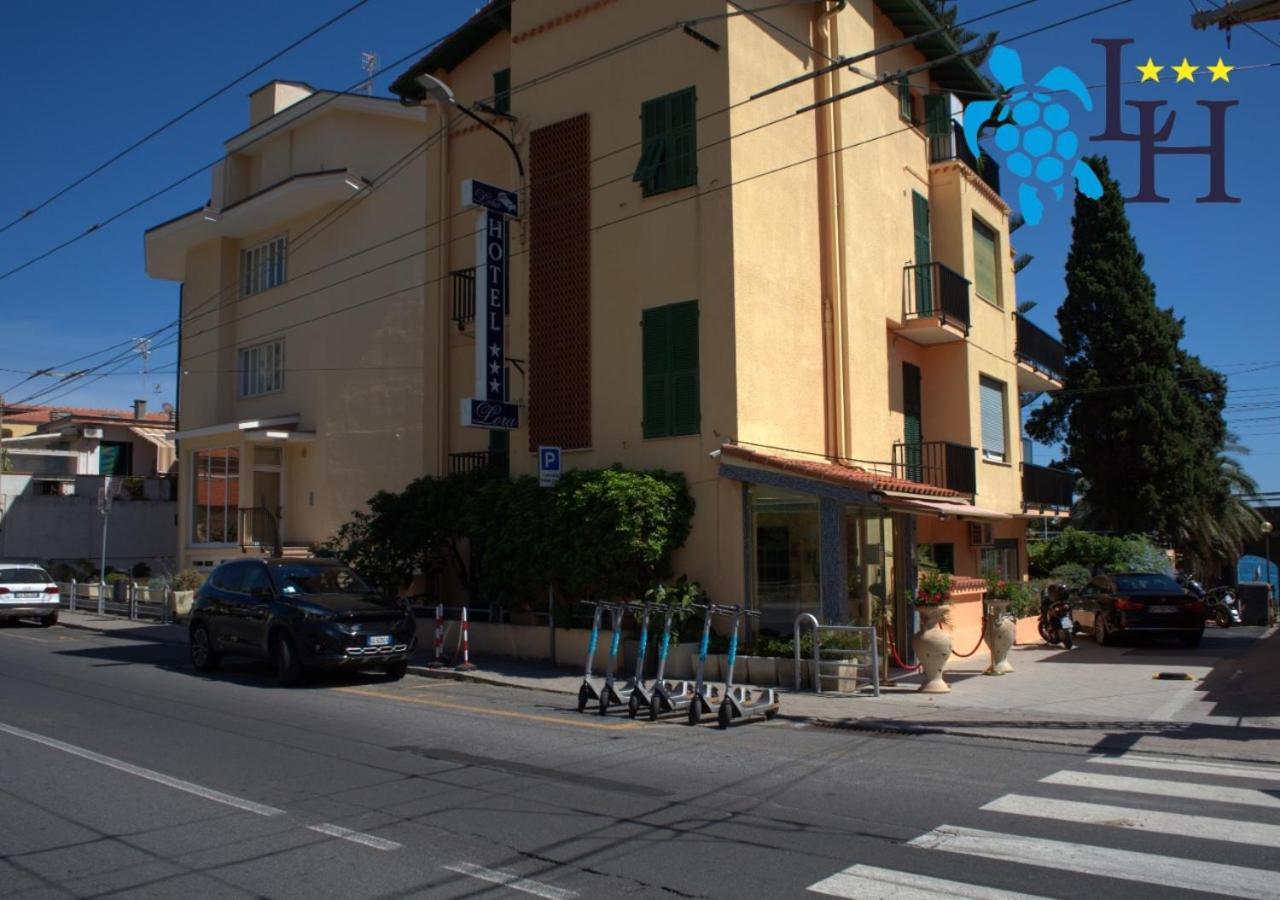 Hotel Lora Bordighera Exterior foto